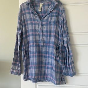 Gently used plaid shirt.